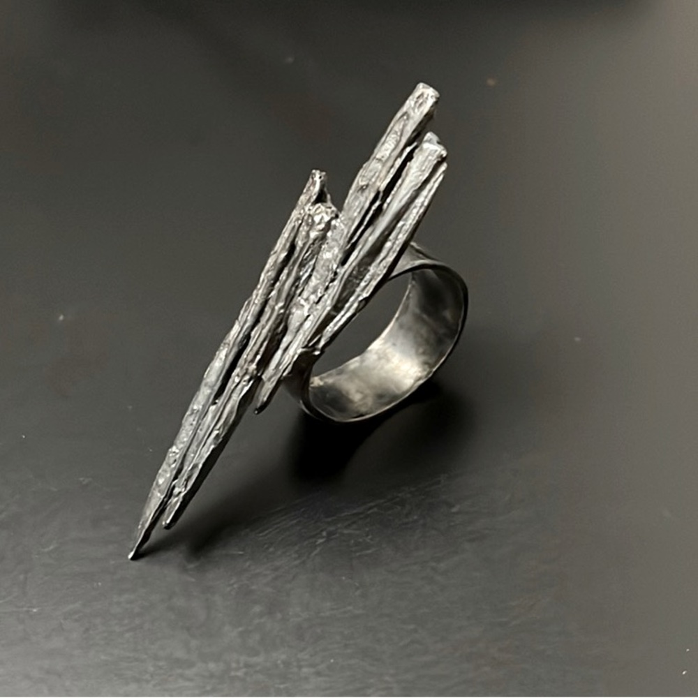 Edgy silver ring